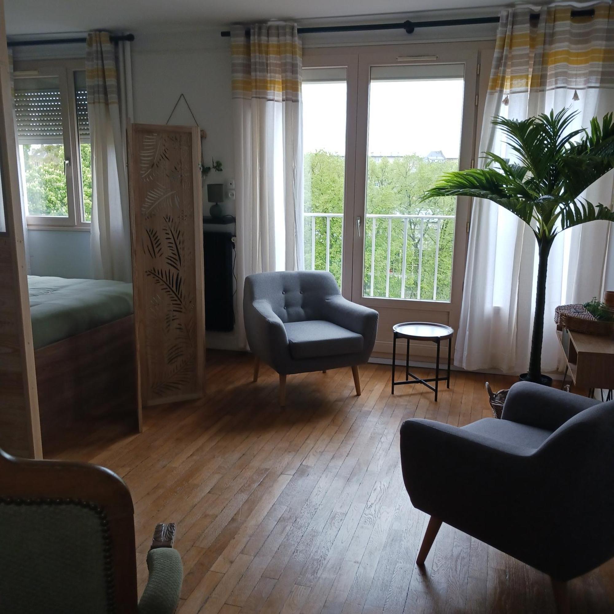 Bayard La Tour Apartment Charleville-Mezieres Bagian luar foto